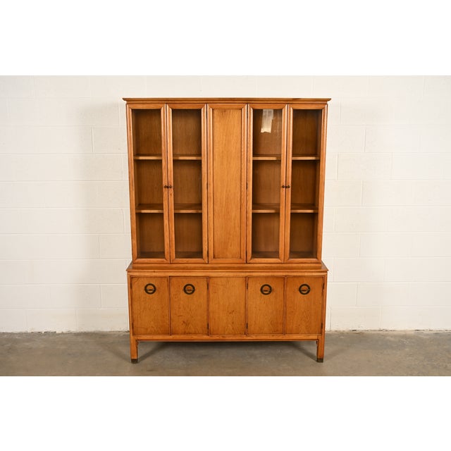 A gorgeous mid-century modern Hollywood Regency breakfront bookcase cabinet or display cabinet By Century Furniture USA,...
