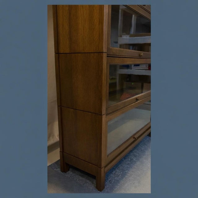 Ethan Allen 1980s Ethan Allen British Classics Oak Barrister Bookcase – 5 Stack Modular Glass Door Sections, Attributed For Sale - Image 4 of 4