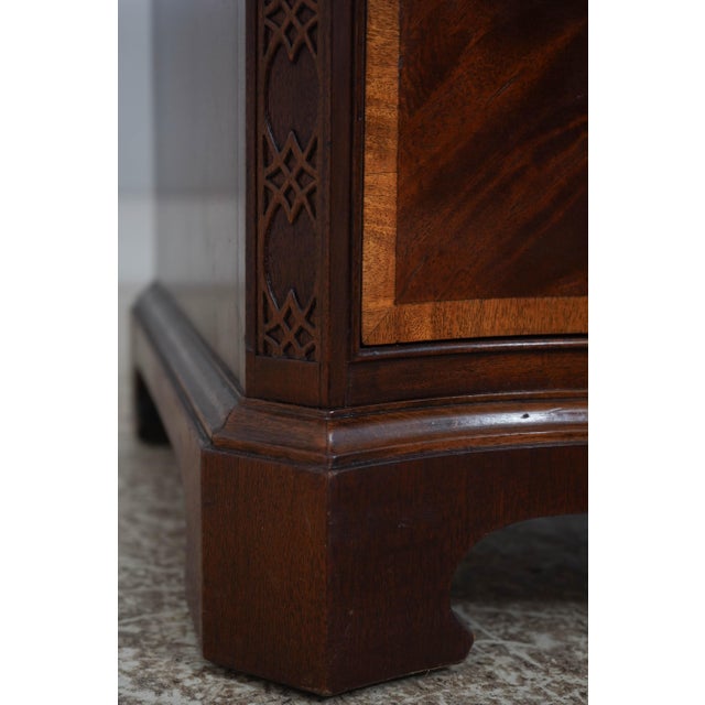 Hickory Mahogany Inlaid Serpentine Curved Front Chest For Sale - Image 12 of 18