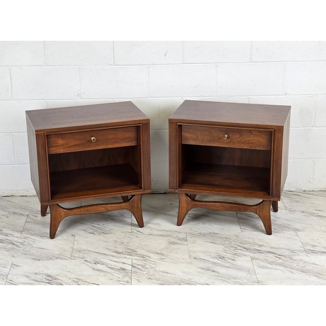 Groovy Pair Of Walnut Kent Coffey 'Insignia' Nightstands Now Available. Featuring A Spacious Open Shelf Below A Single...