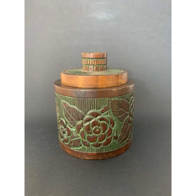 Art Deco Wooden Box with Green Paint, 1950s, in Good conditions. Designed 1920 to 1949