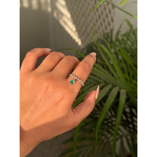 Not Yet Made - Made To Order Contemporary Emerald Beaded Charm Band Ring Size 6.5 in 14k White Gold For Sale - Image 5 of 16