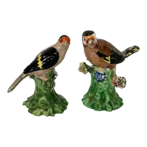 England Stafforshire Style Miniature, Porcelain Birds, a Pair