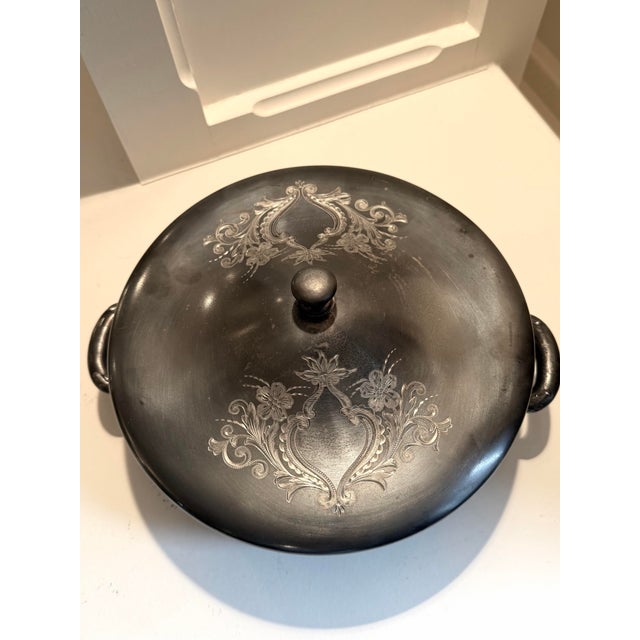 Silver 19th Century Victorian Quadruple Silver Plate Serving Pieces - Set of 3 For Sale - Image 8 of 15