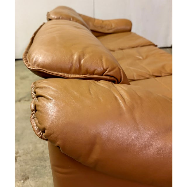 Low Profile Sofa in Cognac Brown Leather in the Manner of Niels Eilersen, 1980's For Sale - Image 4 of 11
