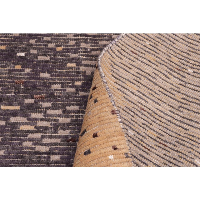 Textile Abstract Beige/Gray High Low Wool & Silk Rug - 5'4'' X 8'1'' For Sale - Image 7 of 9