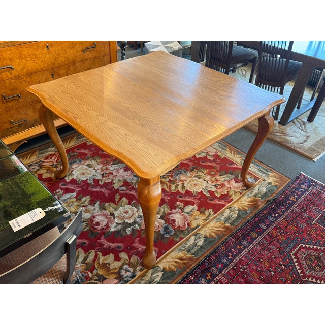 Wood Queen Anne Extension Dining Room Extension Table + Six Dining Chairs Set For Sale - Image 7 of 15