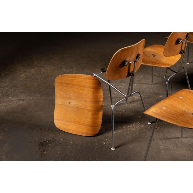 Set of Six Mid-Century Eames DCM Dining Chairs by Herman Miller For Sale - Image 14 of 18