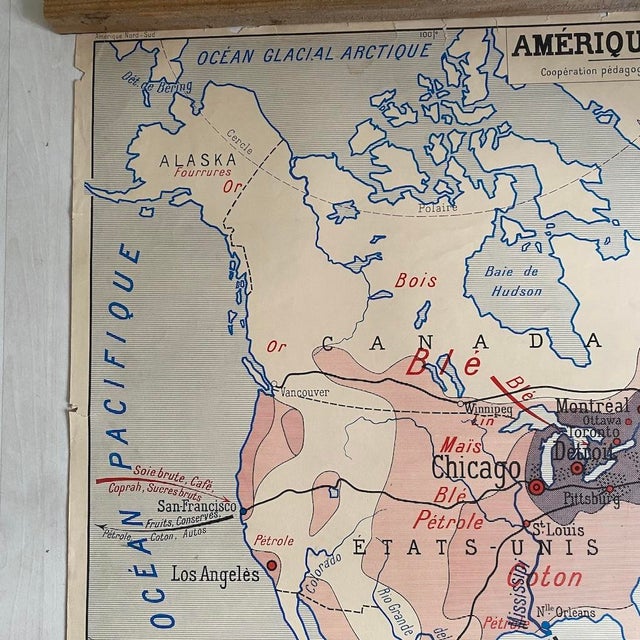 Paper Vintage 1950s Double-Sided School Map South America / North America, 1950s, Cardboard For Sale - Image 7 of 13