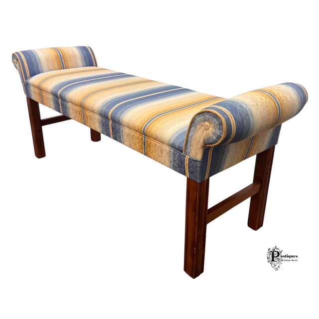 American Vintage Traditional Chippendale Style Mahogany Frame Upholstered Bench For Sale - Image 3 of 8