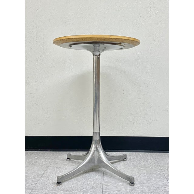 Mid-Century Modern Midcentury Modern George Nelson for Herman Miller Swag Leg Side Table For Sale - Image 3 of 12