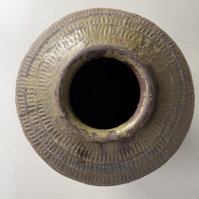 Contemporary Japanese Tokoname Stoneware Storage Jar, 1900s For Sale - Image 3 of 14