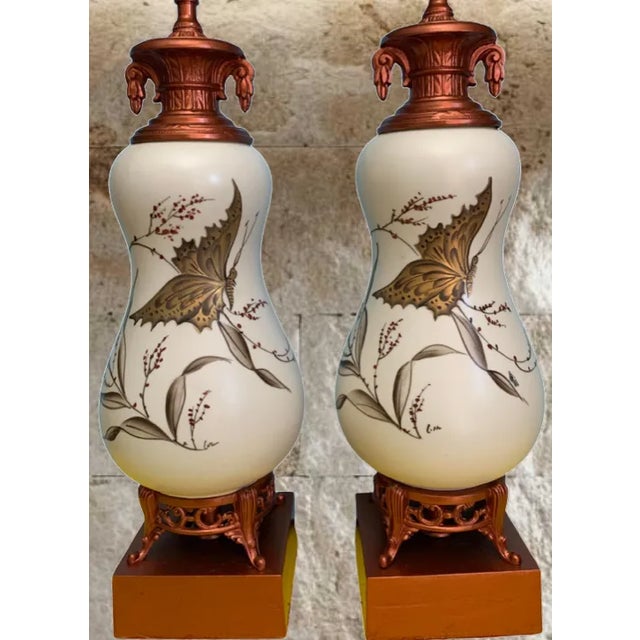 Traditional Vintage White Ceramic Gold Butterfly Table Lamps - a Pair For Sale - Image 3 of 12