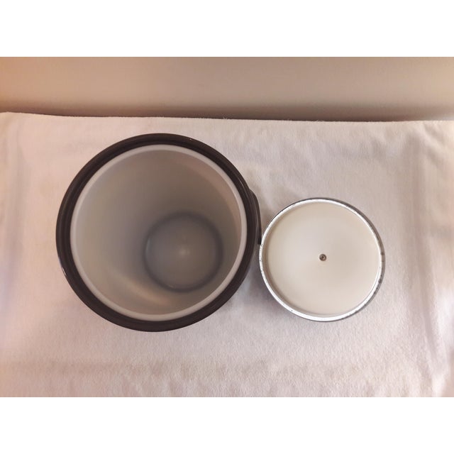 Mid-Century Modern Vintage Retro Atapco Faux Wood Grain / Chrome Lid Round Ice Bucket For Sale - Image 3 of 5