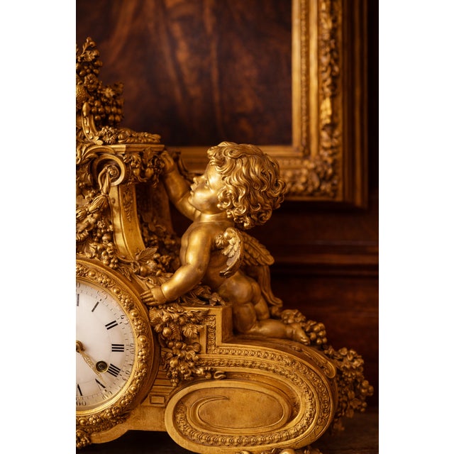 French 19thC French Louis XVI Gold Ormolu Bronze Mantel Clock For Sale - Image 3 of 18