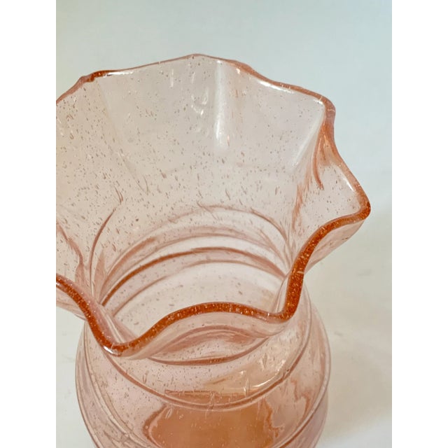 Mid 20th Century Vintage Blush Pink Murano Bubble Ruffle Edge Hand Blown Glass Swirl Vase For Sale - Image 5 of 11