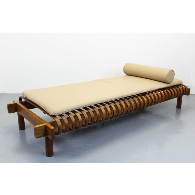 Chaise Lounge by Le Corbusier for Cassina, 2010s For Sale - Image 15 of 15