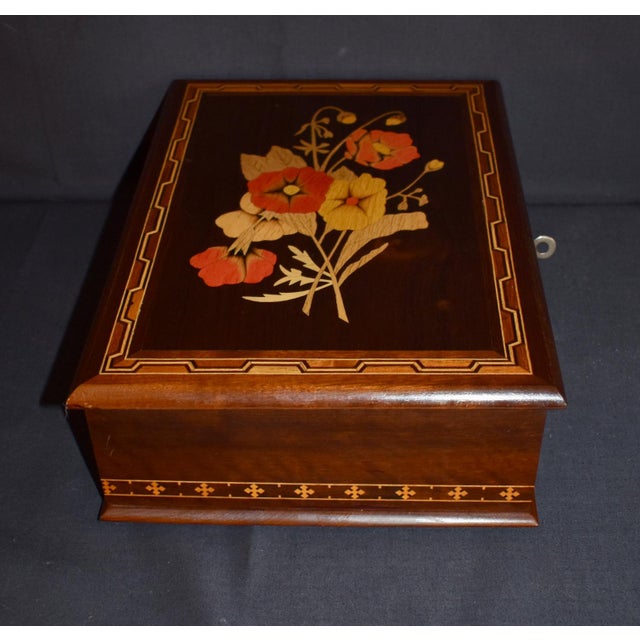 Wooden Inlaid Jewelry Box Vintage Henrique Michels Inlaid Floral Marquetry For Sale - Image 11 of 16