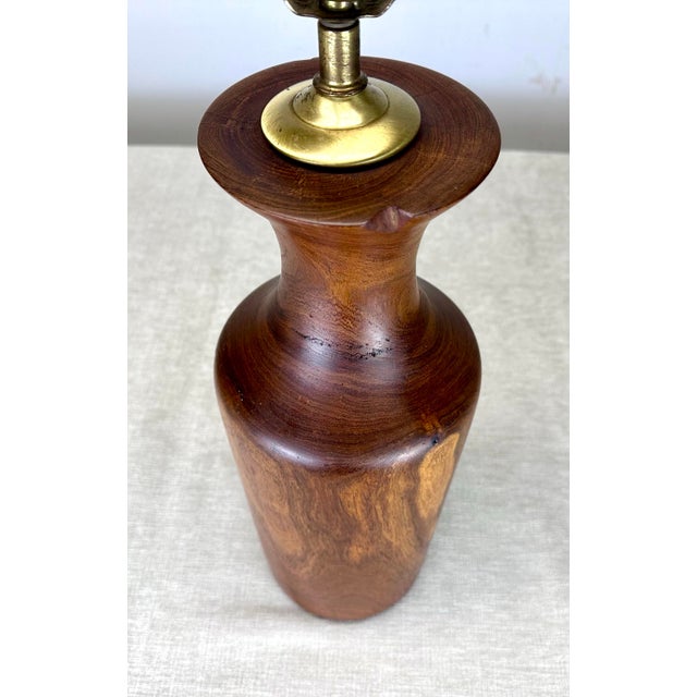 1960s Mid Century Modern Turned Walnut Table Lamp For Sale - Image 5 of 10