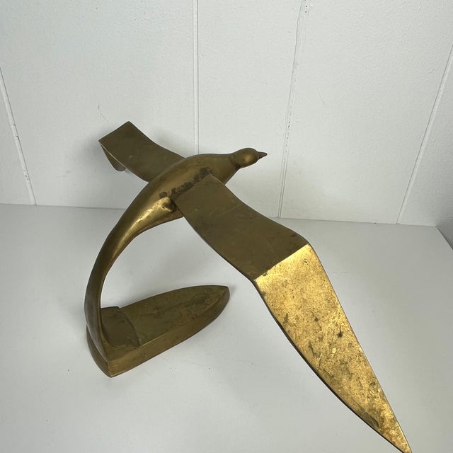 Mid-Century Modern Vintage Mid-Century Modern Brass Flying Seagull Sculpture Solid Brass For Sale - Image 3 of 12