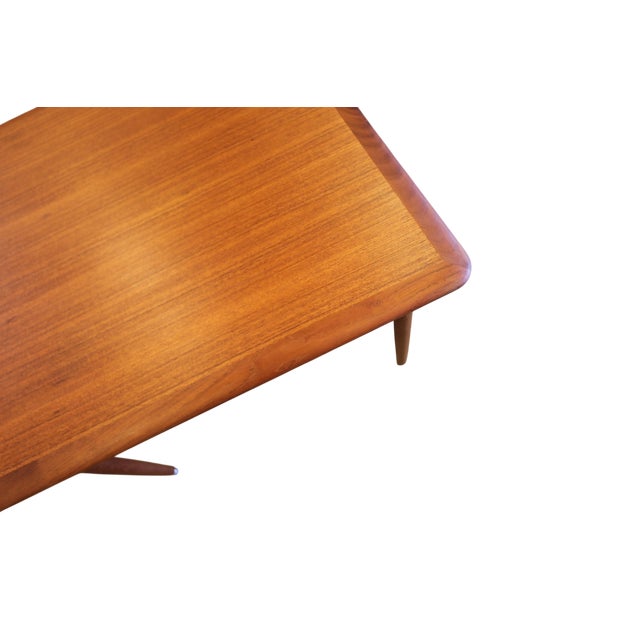 Coffee Table in Teak with Magazine Shelf attributed to Kurt Østervig and Jason Møbler, Denmark, 1960s For Sale - Image 14 of 18