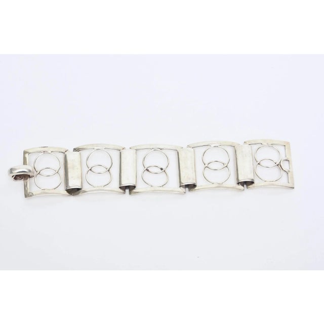 1980s Vintage Italian Signed Sterling Silver Modernist Geometric Link Cuff Bracelet For Sale - Image 5 of 10