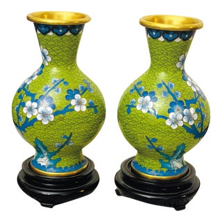 Pair of Mid 20th Century Chinese Green Cloisonné Vases With Mirrored Matching White Blooms For Sale