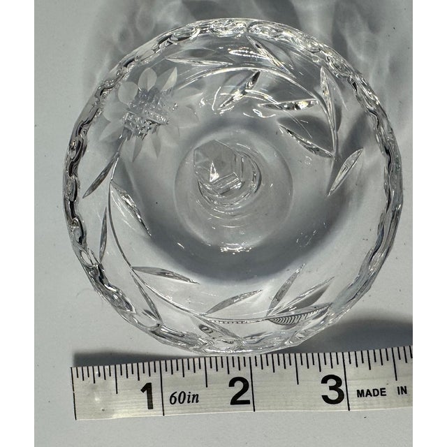 Late 20th Century Vintage Cut Crystal Ring Holder Dish – Floral Etched Glass Jewelry Stand For Sale - Image 5 of 9