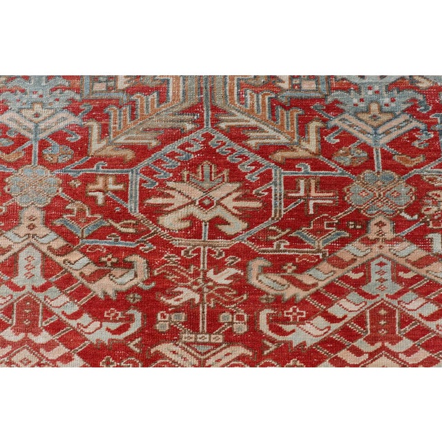 Early 20th Century Antique Persian All-Over Heriz Rug With All-Over Geometric Design 7'6" X 11'0" For Sale In Atlanta - Image 6 of 13