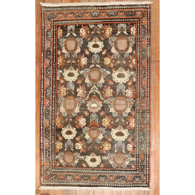 1930s Persian Mahal scatter size rug in brown rug no. j2589 Size 2' 4" x 3' 9" (71 x 114 cm).