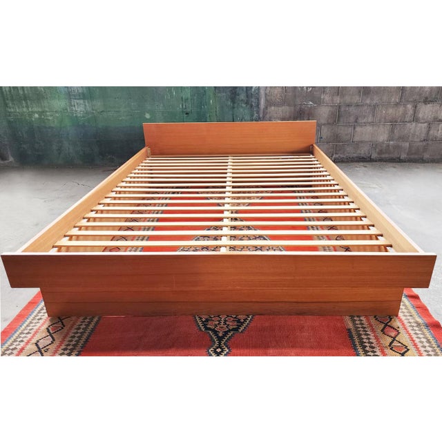 Wood 60s 70s Danish Modern Mid Century Teak Queen Platform Bed, Classic Clean Design For Sale - Image 7 of 7