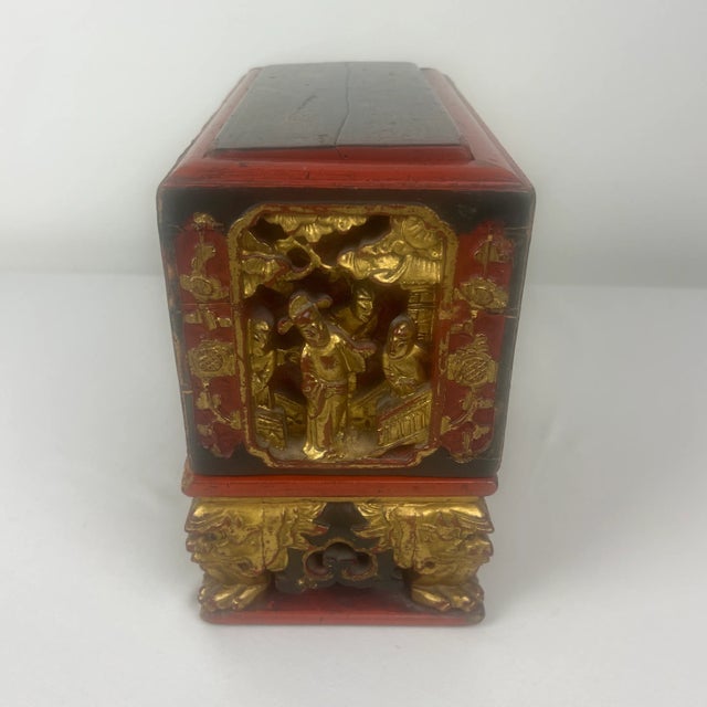 Late 19th Century Late 19th Century Carved Chinese Offering Box For Sale - Image 5 of 9