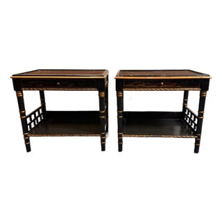 1990s Pair of Asian Black Lacquered Side Tables With Felt Tops For Sale