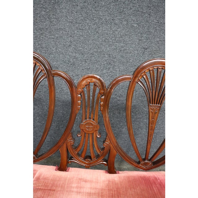 Hepplewhite-Style Double-Back Settee For Sale In Philadelphia - Image 6 of 10