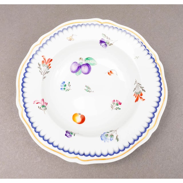 Vintage Richard Ginori Italian Fruits Porcelain Rimmed Soup Bowls- Set of 4 For Sale In Miami - Image 6 of 8