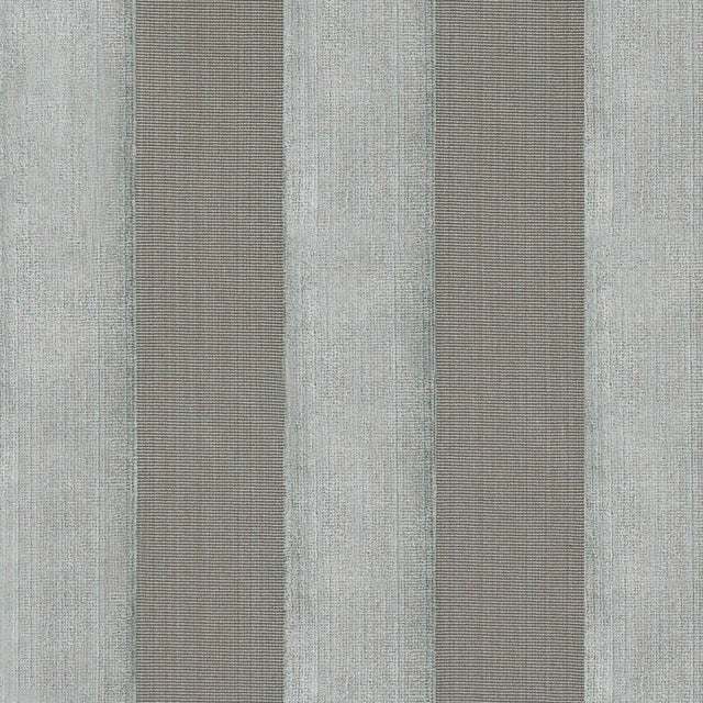 Contemporary SAMPLE - Schumacher Cunard Strie Velvet Fabric In Ice For Sale - Image 3 of 4