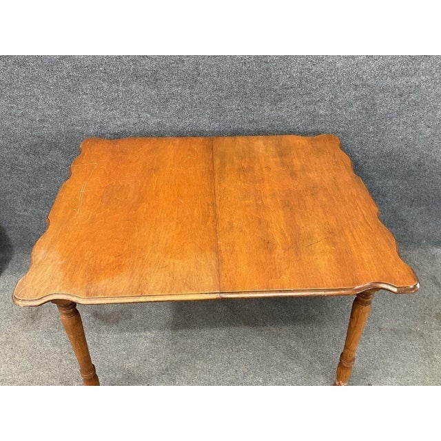 Traditional Vintage Maple Dining Table With Two Leaves – Traditional Farmhouse Kitchen Table For Sale - Image 3 of 7
