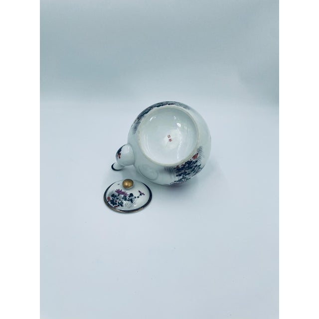 White Kutania Porcelain Teapot, Japan, 1975 For Sale - Image 8 of 11