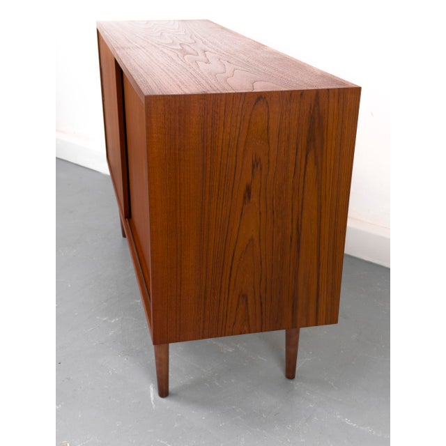 Danish Teak Sideboard by Carlo Jensen for Hundevad & Co., 1960s For Sale - Image 11 of 18
