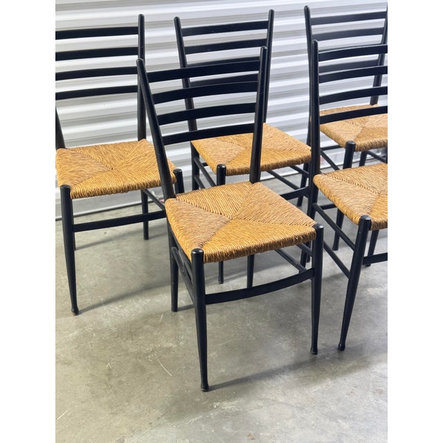 1960s Set of 5 Italian Black Ladder Back Dining Chairs With Rush Seats, 1960s For Sale - Image 5 of 12