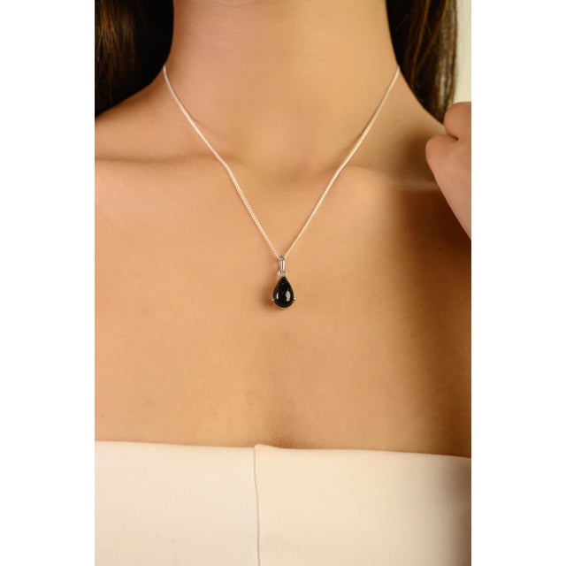 Metal Classic Pear-Cut Cabochon Black Onyx Charm Pendant in 925 Sterling Silver For Sale - Image 7 of 11
