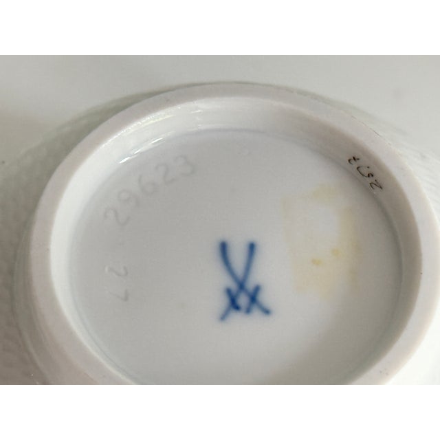 Form Wellenspiel with Relief Decor Summer Meadow Tea Cup with Saucer from Meissen, 1990s, Set of 2 For Sale - Image 6 of 10