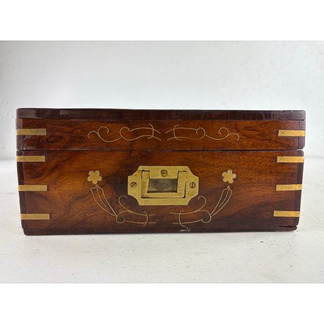 Mid-Century British Colonial Style Brass and Mahogany Dresser Box For Sale - Image 10 of 11