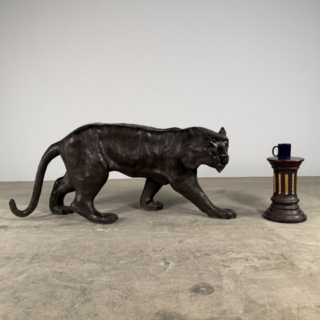 Near Life-Size Bronze Bengal Tiger Sculpture, 65” L – Walking Tiger Statue For Sale - Image 11 of 11