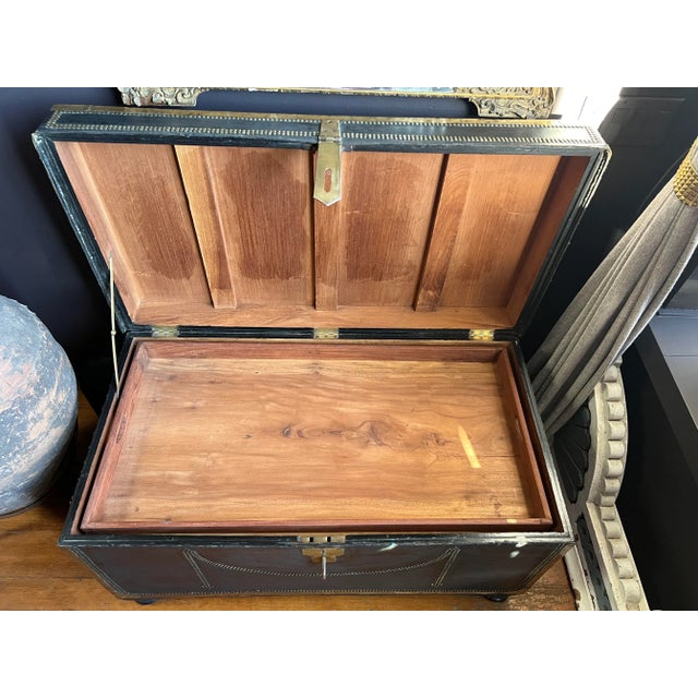 Wood 19th Century Vintage Trade Large Leather & Brass Trunk For Sale - Image 7 of 12