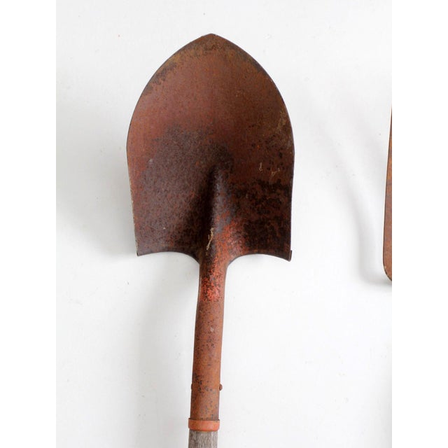 Vintage Garden Tool Set For Sale - Image 4 of 16