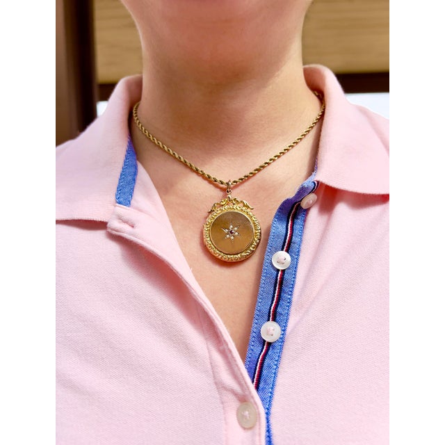 About This Locket: This beautiful Antique 9K Back & Front Star Locket features pearls on each star point and a gorgeous...