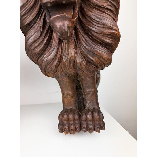 Antique Renaissance Revival Italian Hand-Carved Wooden Lions, 1890s, Set of 2 For Sale - Image 17 of 18