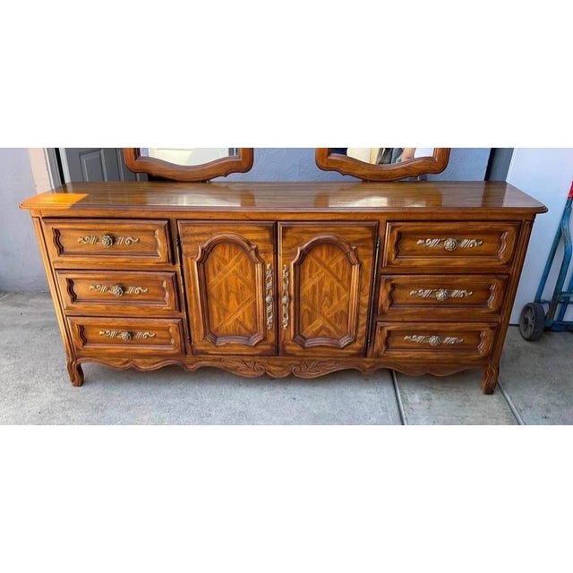 French Provincial Drexel Heritage Cabernet Classic Collection For Sale - Image 3 of 4