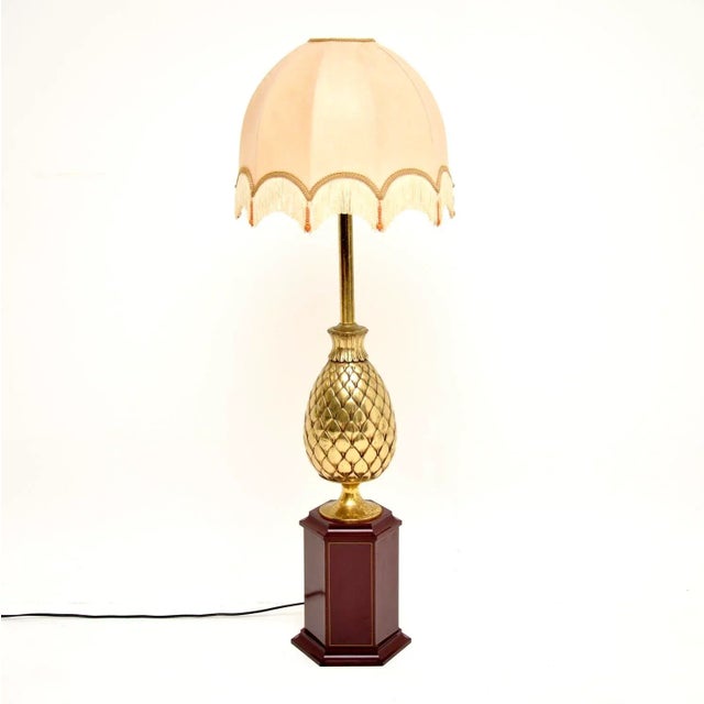 A stunning and very large vintage pineapple table lamp, this was made in France and dates from around the 1970’s. Its over...